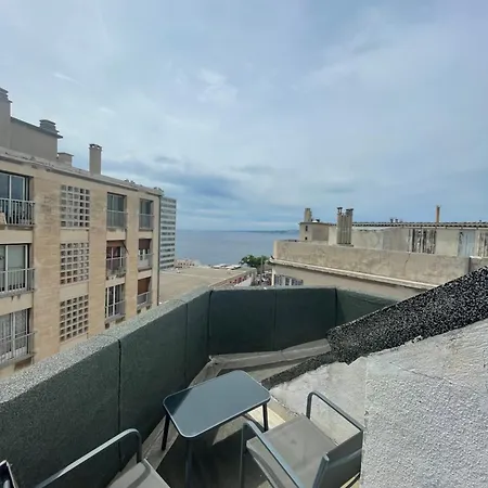 Panorama *